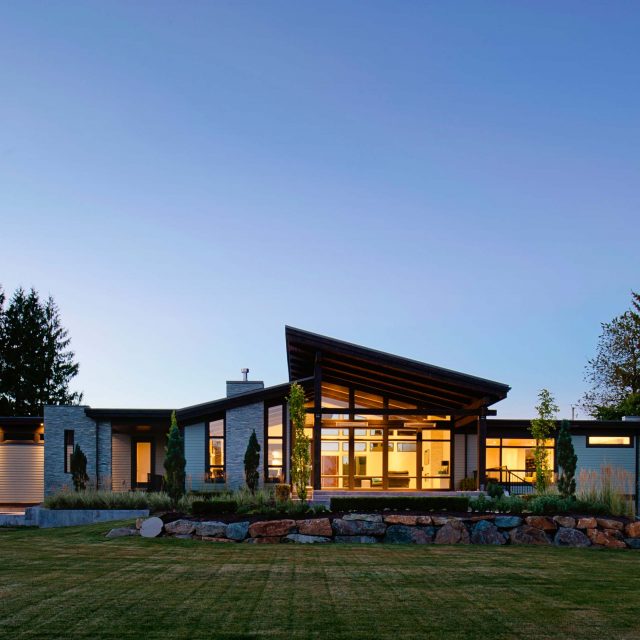 Modern Architectural Exterior Design by Rockridge Developments